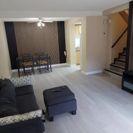 Charming 2-Bedroom House in Central Calgary