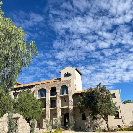 Hotel Montebello