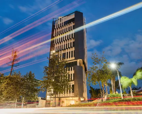 WorldHotels Guadalajara Zona Andares Отели рядом с достопримечательностью «Культурный и конгресс-центр PALCCO»