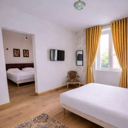 Hotel La Baie Royale Отели в г. Понторсон