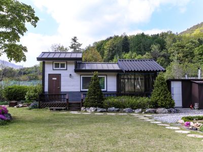 Sangju Munjangdae Healing House Pension