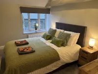 Swirral Edge Cottage - 4-Star