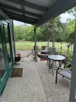 La Cabaña, a Quiet, Modern King Studio Retreat in Hot Springs Village, Arkansas