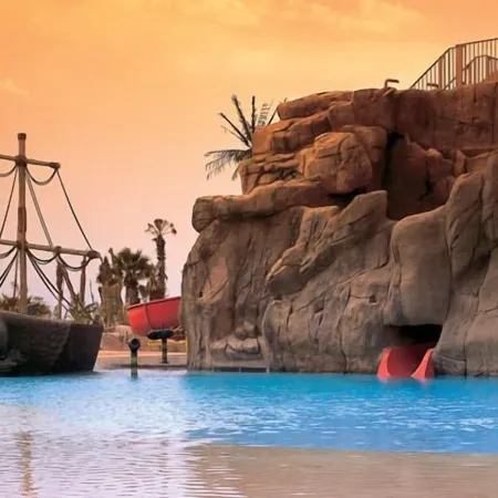Sunset Beach Resort for Entertainment