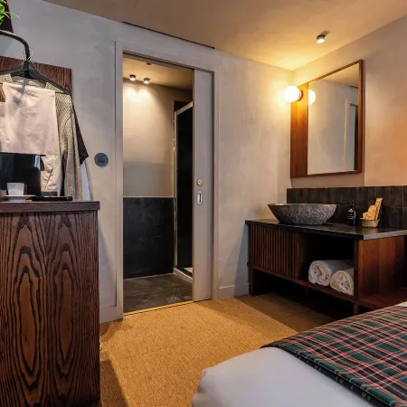 Chic&Basic Tokyo Hoose