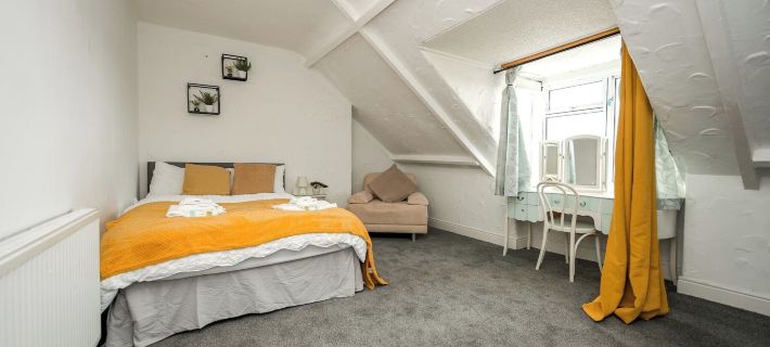 Apt - Sleeps 10 - Parking - Ideal for Contractors Ξενοδοχεία στην πόλη Γκέιτσχεντ