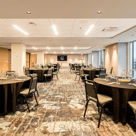 Canvas Moncton, Tapestry Collection by Hilton