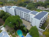 Mint Hotel Rosebank โรงแรมใน