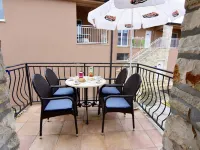 Bright stay with shared pool & BBQ in Tar Hotels in Tar