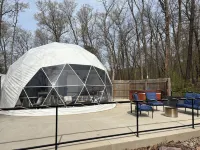Black RiverFalls Glamping Dome 2 傑克遜縣住宿飯店