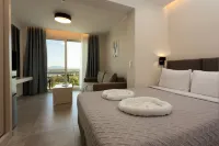 Corfelia Seaview Suites - balcón