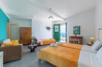 Akteon Rooms - balcony