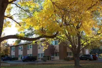 Boulder Twin Lakes Inn