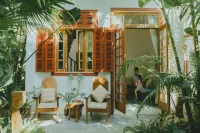 The Wooden Gate - Kitchens