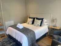 Fiddlewood Lane Unit 2 - ParktownNorth Solar&Water - 3-Star