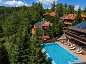 Aurora Resort & Spa