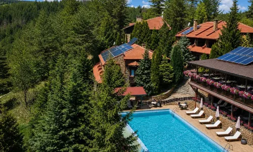 Aurora Resort & Spa