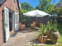 The Smarden Snug for Garden Lovers