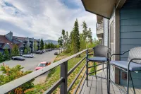 Silverthorne Condo: New Pool & Hot Tub + Fireplace - 3 tähden