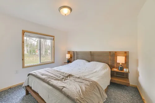 Walk to West Twin Lake: Remote Retreat w/ Yard - WiFi