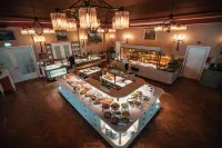 Kviknes Hotel - breakfast