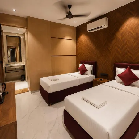 HOTEL AMMAS PALACE