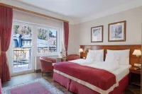 Hotel Salzburger Hof - piscina