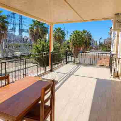 2BR Near Beach  Big Terrace Free Parking Others