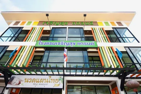 Charoensuk Grand Hotel
