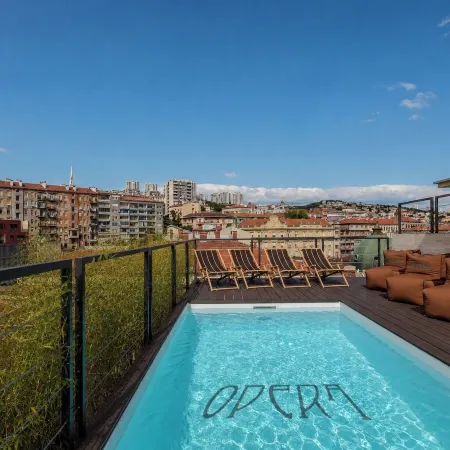 Boutique Hotel Opera