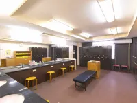 Capsule Hotel New Gloria - 2 estrellas