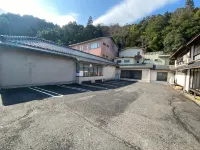 Misasaonsen Kouraku - parking