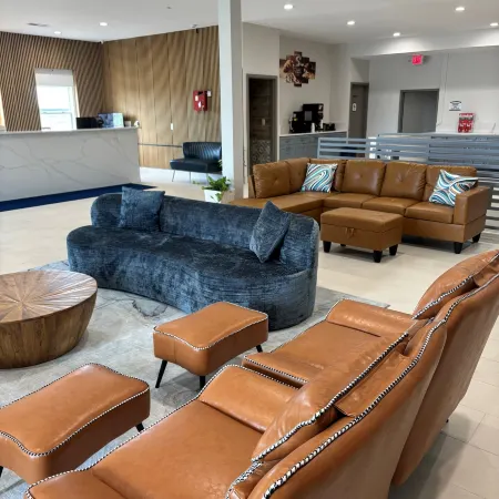 Baymont Inn & Suites Newton IA
