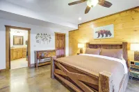 Game Room + Deck: Spacious Spruce Pine Retreat! - Homestays