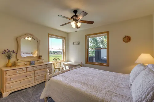 Hot Tub, Orchard & Grand Mesa Views! Dream Home! - 2-Star