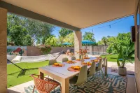 Desert Daze A Fun-filled 5BR Retreat Sleeps 12 -  Privatzimmer