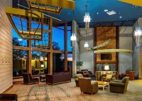 The Lakeview Hotel, Shanty Creek Resort - parking