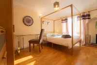 Free parking 7 beds Contractor & Large groups - 2-Sterne