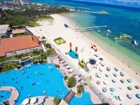 Rizzan Sea Park Hotel Tancha Bay - Pools