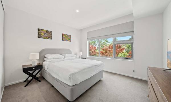 Tranquil 1-bed Apartment in Kingston Foreshore