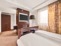 B&B HOTEL Linz City-Ost - 4-Star