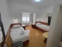 Hotel Jelena - 2-Star