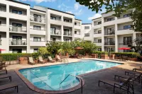 Courtyard Miami Airport West/Doral - Pools