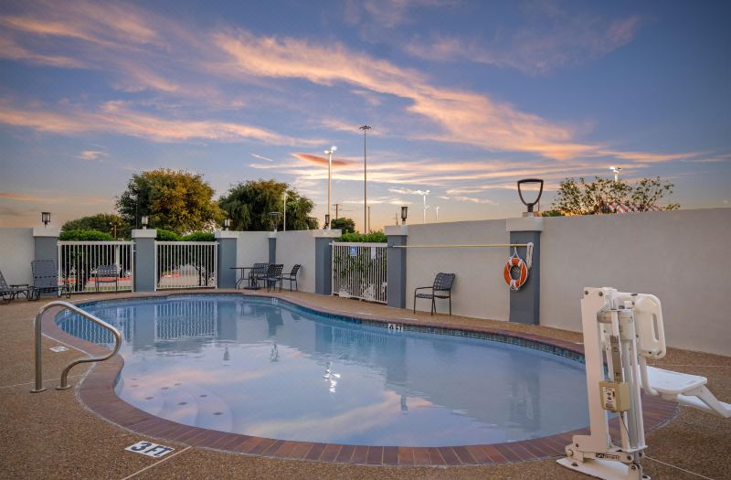 Best Western Plus McKinney Inn Suites photo 4