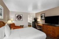 Ramada Bayside Inn and Suites - breakfast