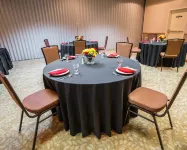 Comfort Suites University Area Notre Dame-South Bend - breakfast