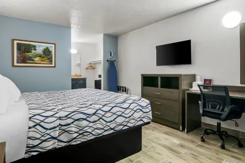 Americas Best Value Inn-Weatherford - موقف سيارات