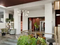 Doubletree by Hilton Naples Oriente - New