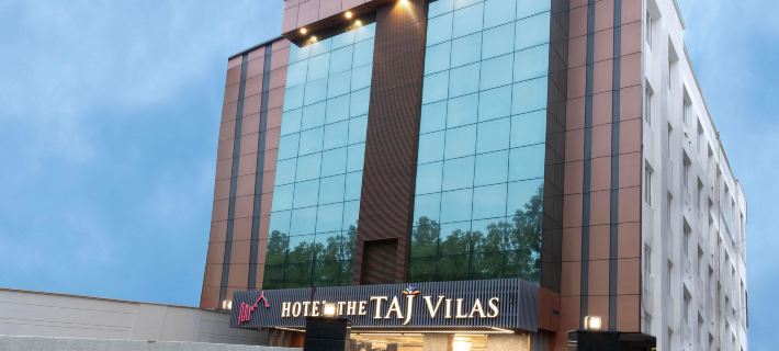 Taj Vilas Các khách sạn ở Agra