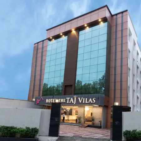 Taj Vilas